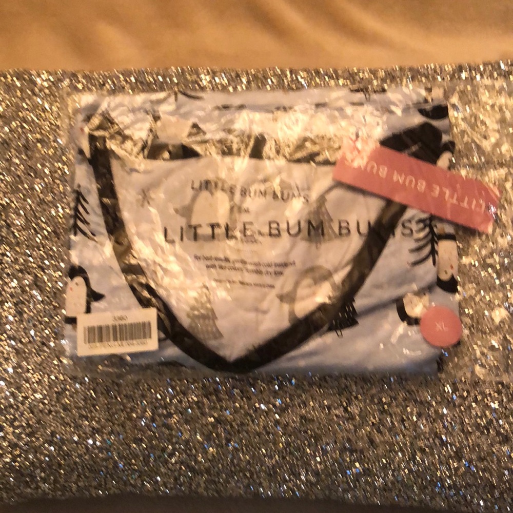 NWT little bum bums mamma shirt